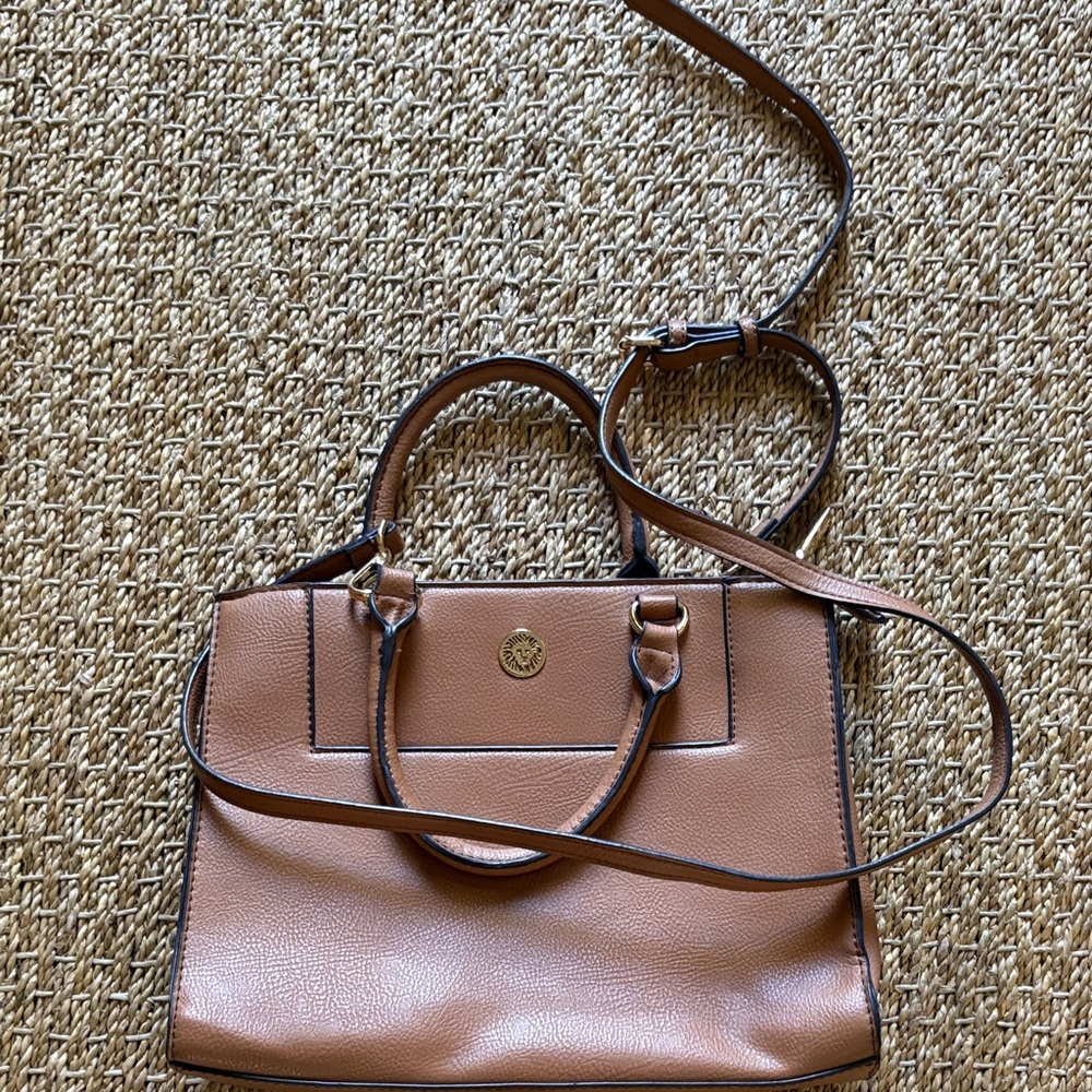 ANNE KLEIN purse with detachable shoulder strap.